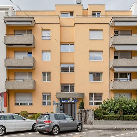 Appartement Swiss Star District 11 - Self Check-In à Zurich Extérieur photo