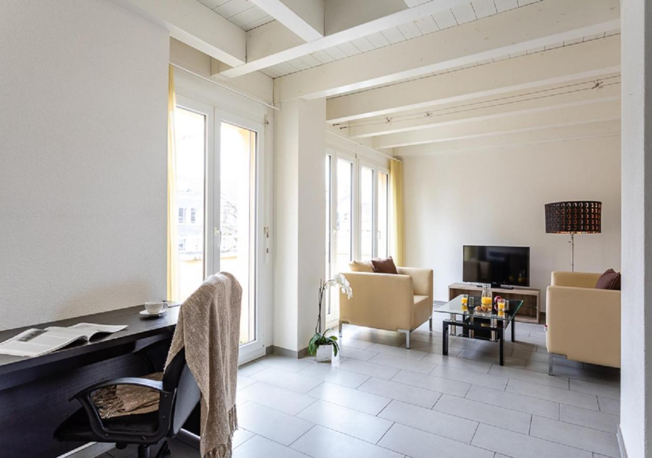 Appartement Swiss Star District 11 - Self Check-In à Zurich Extérieur photo